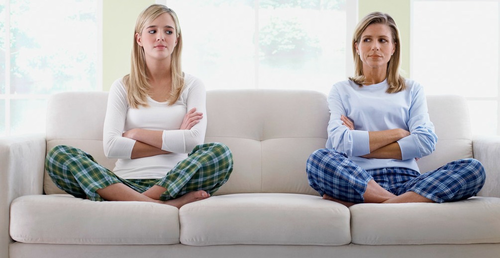 Nonverbal Communication Tips The Importance Gestures in Customer Communication Customer